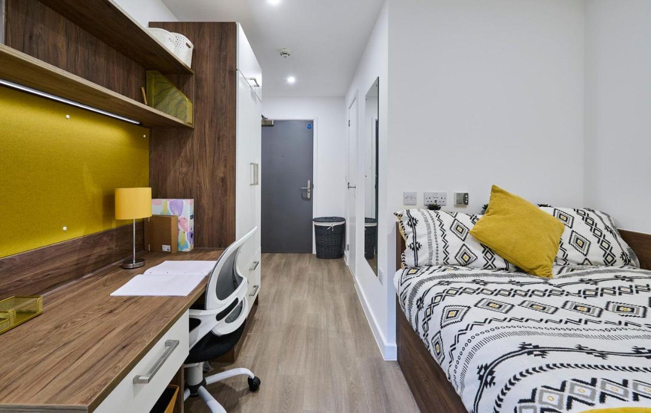 Apartament For Students Only The Oaks In Coventry Zewnętrze zdjęcie