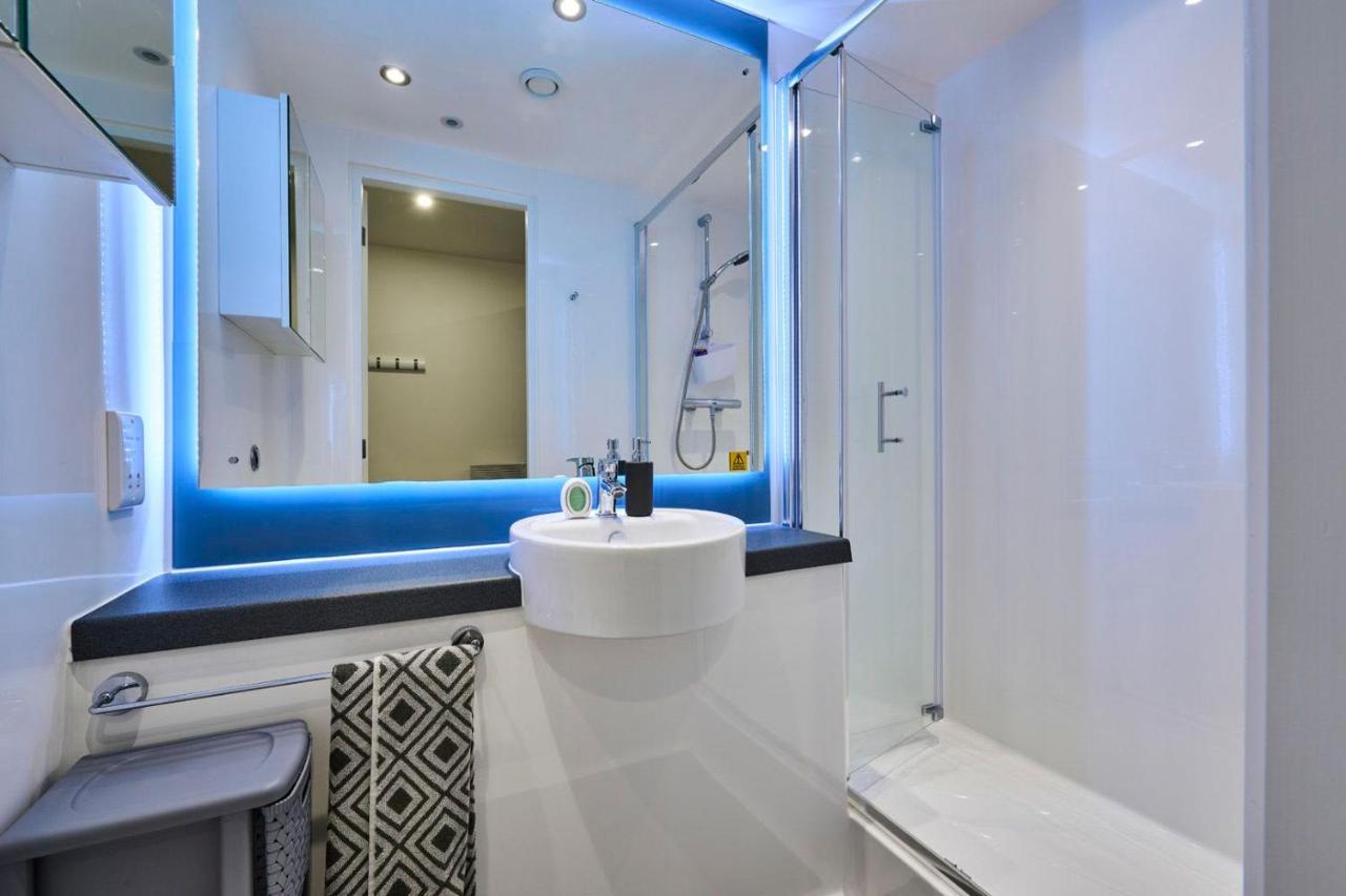 Apartament For Students Only The Oaks In Coventry Zewnętrze zdjęcie
